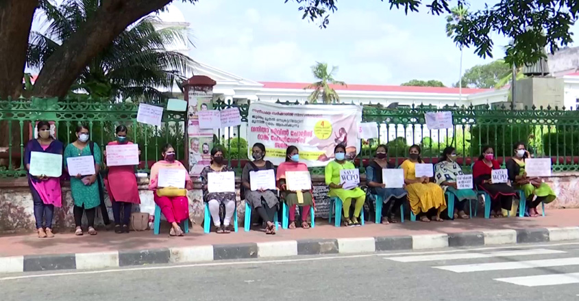 womenpolice-22 womenpolice-22