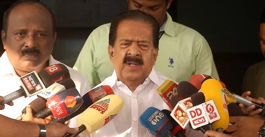 chennithala19-12