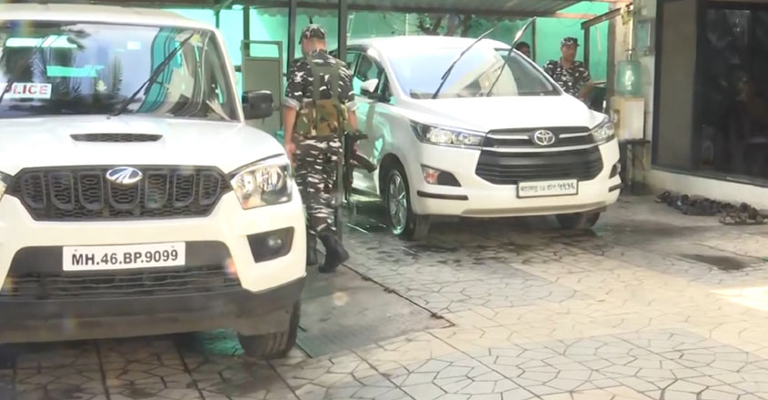 Sanjay-Raut-Raid-03