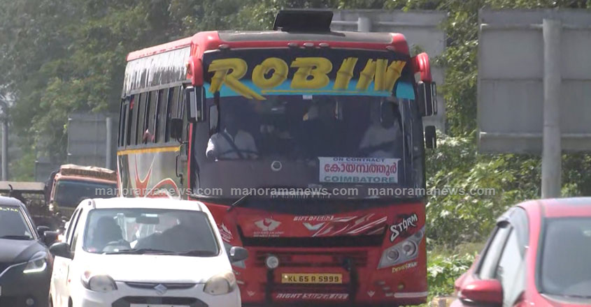 robin-bus-087