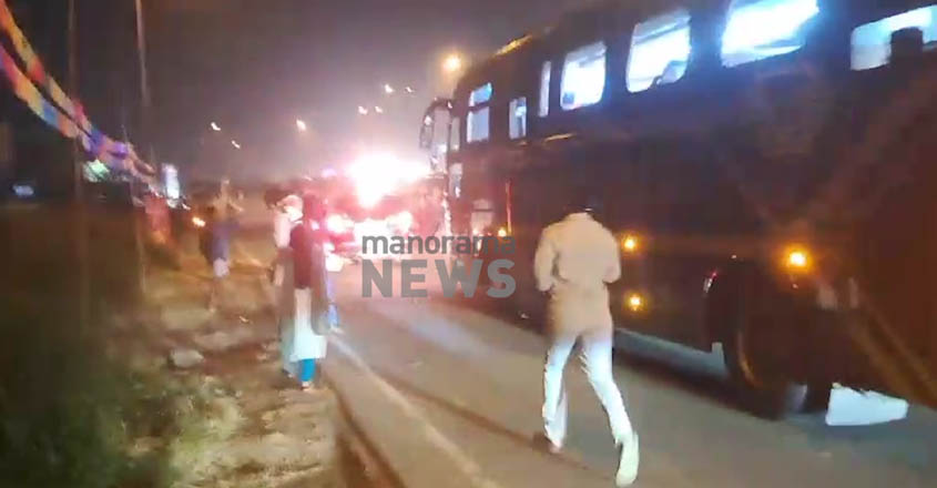 navakeralabus-youthcongress