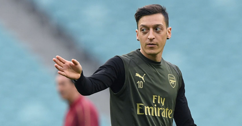 mesut-ozil-2