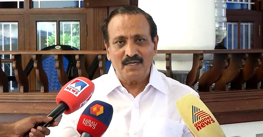 പുനഃസംഘടനയില്‍ അതൃപ്തി; ബഹിഷ്കരണ നീക്കവുമായി എ ഗ്രൂപ്പ് | Malayala Manorama