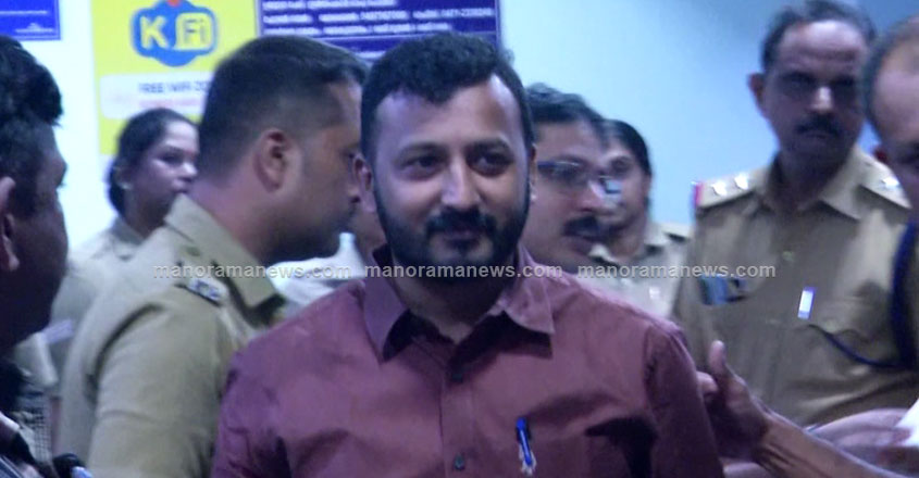 rahul-mamkootathil-4