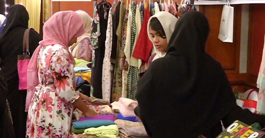 women-mela women-mela