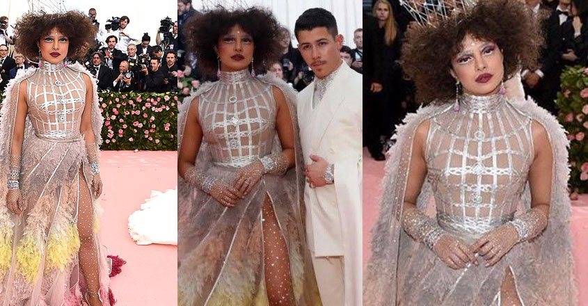priyanka-attaire priyanka-attaire