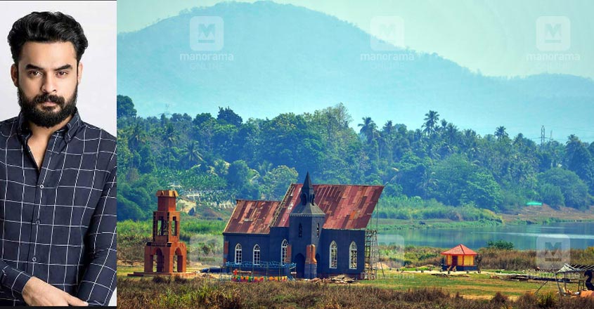 tovino-covid-minnal-murali