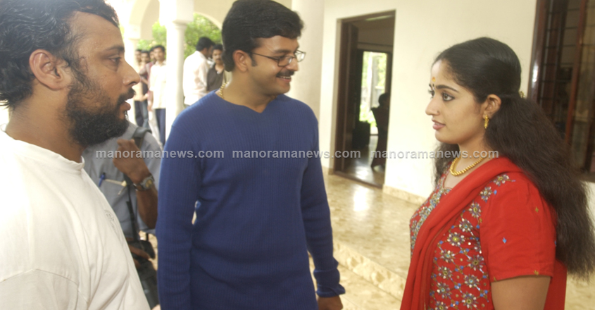 DIRECTOR LAL JOSE WITH ACTOR JAYASURYA AND ACTRESS KAVYA MADAVEN AT C.M.S COLLAGE KOTTAYAM.02/05/2006.@ARUN JOHN