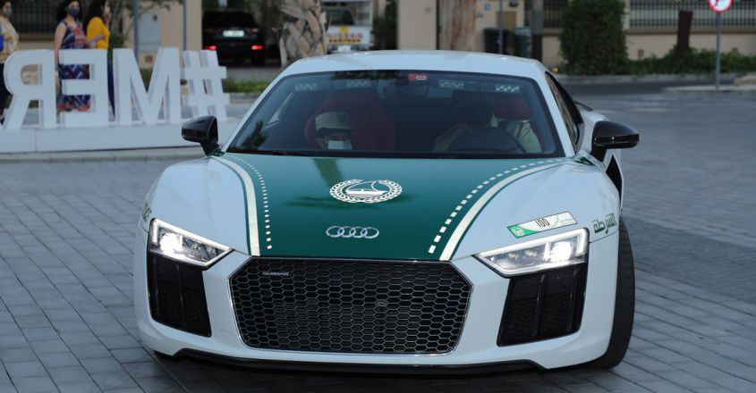 boy-dubai-car boy-dubai-car