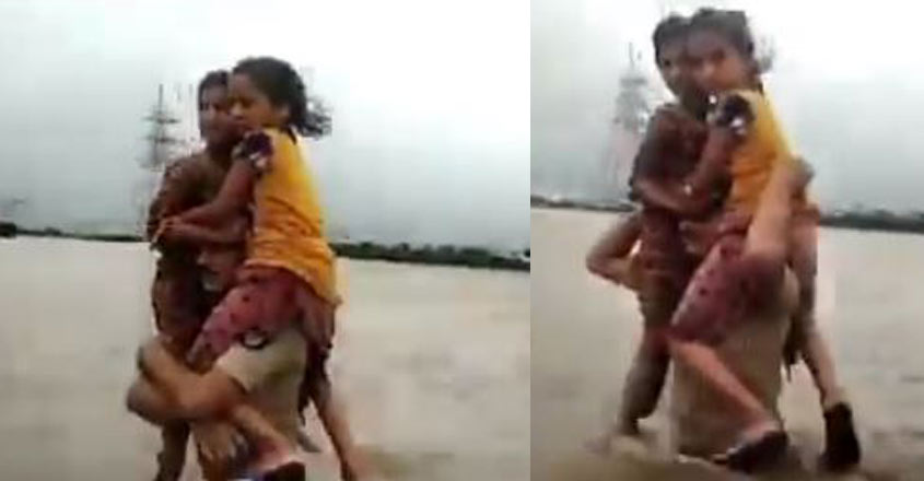 police-video-gujarat police-video-gujarat