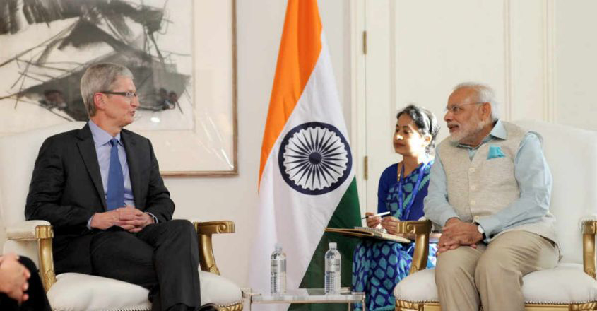 modi-tim-apple modi-tim-apple