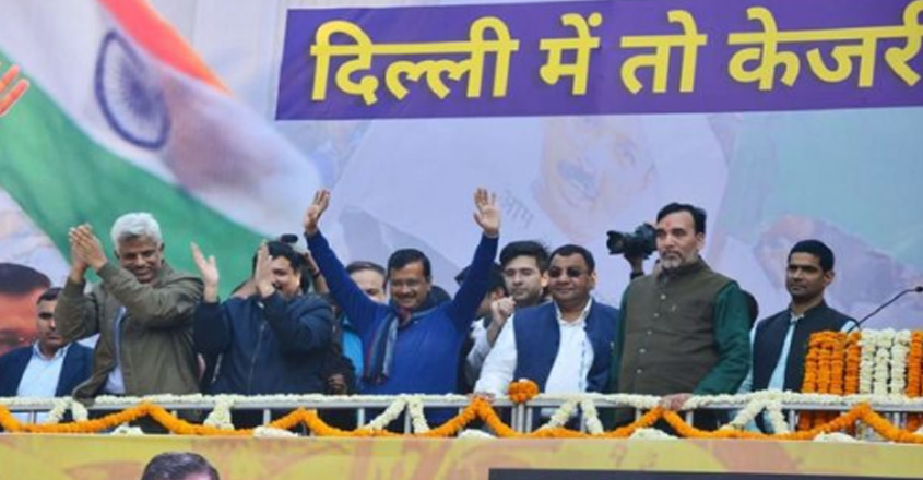 kejriwal-swear kejriwal-swear