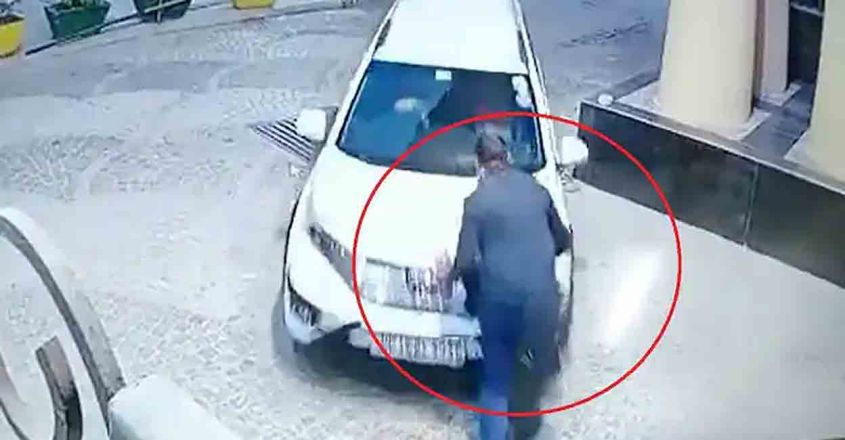 Accused of rape, he ran over the security guard in a car as he ran away;  Video |  Noida |  crime |  rape |  accident |  manoramanotizie |  News from India |  national news