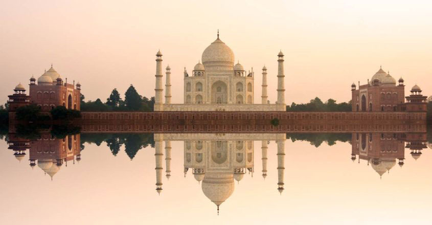 Notice to Taj Mahal to pay tax;  For the first time in its 370-year history;  Is it a mistake?  |  Uttar Pradesh |  Yogi |  Taj Mahal |  India News |  National News