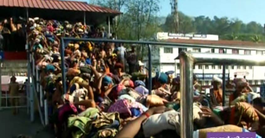 sabarimala-pilgrims sabarimala-pilgrims