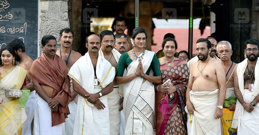 pv-sindhu-at-kerala pv-sindhu-at-kerala