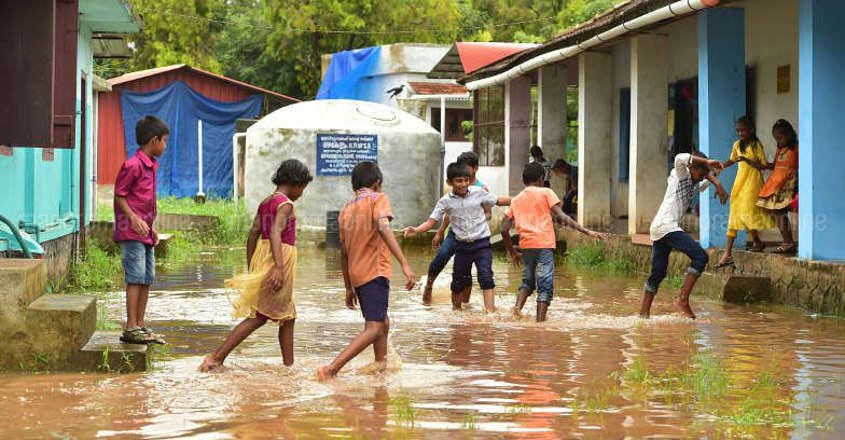 rain-school-fake-news rain-school-fake-news