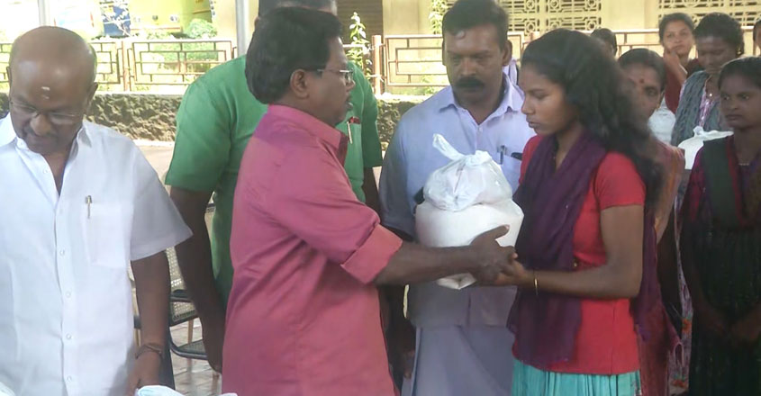 onam-gift onam-gift