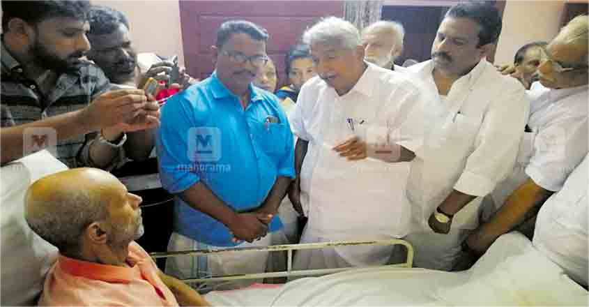 oomen-chandy-kollam oomen-chandy-kollam