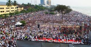 അറബിക്കടലിന്റെ തീരം കവിഞ്ഞു; കോഴിക്കോട് മഹാറാലിക്ക് ജനസാഗരം; വിഡിയോ അറബിക്കടലിന്റെ തീരം കവിഞ്ഞു; കോഴിക്കോട് മഹാറാലിക്ക് ജനസാഗരം; വിഡിയോ