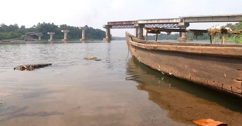 vallamkadavu-bridge-01