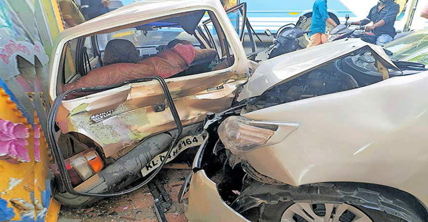 car-accident-kottayam
