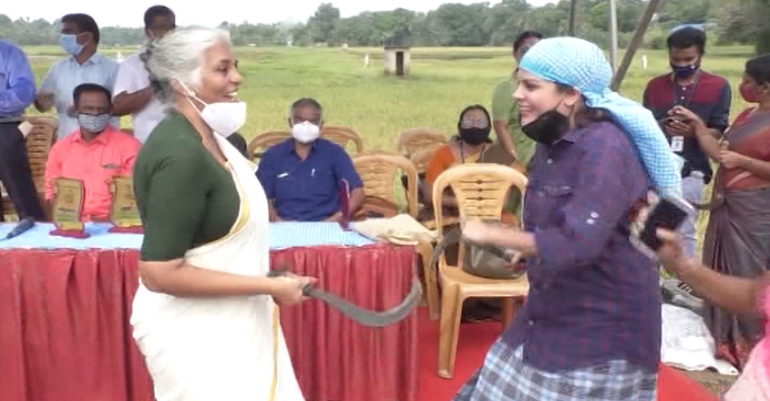paravurwb paravurwb