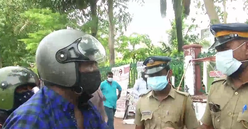 lockdown-kerala-second-day lockdown-kerala-second-day
