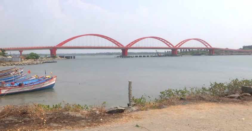 valiyzzeekkal-bridge