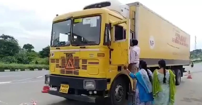 10-crore-redmi-phones-stole 10-crore-redmi-phones-stole