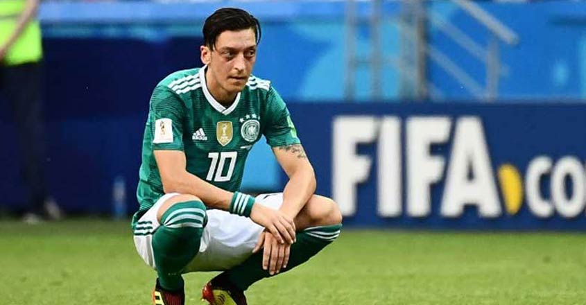 mesut-ozil mesut-ozil