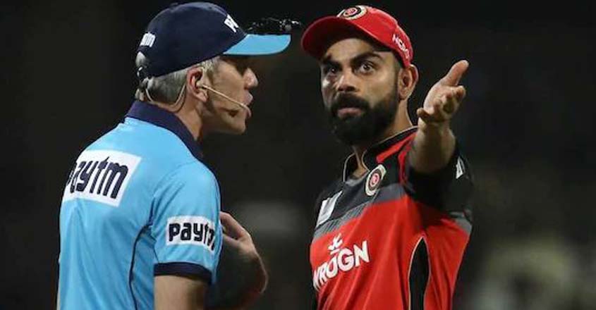 umpire-kohli umpire-kohli