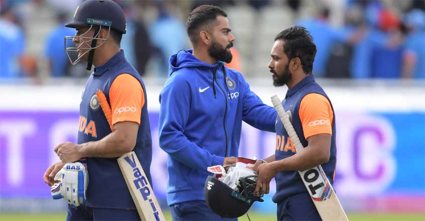 dhoni-kohli-kedar-01 dhoni-kohli-kedar-01