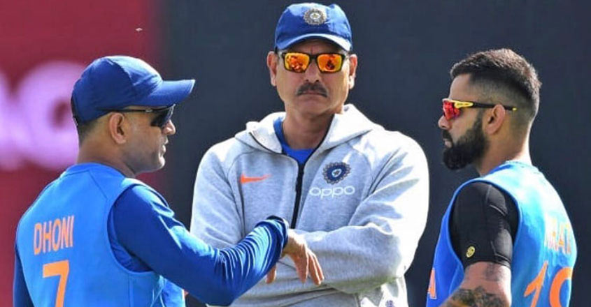 dhoni-kohli dhoni-kohli