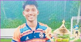 മനസ്സ് കൊണ്ട് പന്തു തട്ടിയ അലോഷ്യസ്; നിനച്ചിരിക്കാതെ മരണം; കരച്ചിലടക്കി നാട് മനസ്സ് കൊണ്ട് പന്തു തട്ടിയ അലോഷ്യസ്; നിനച്ചിരിക്കാതെ മരണം; കരച്ചിലടക്കി നാട്