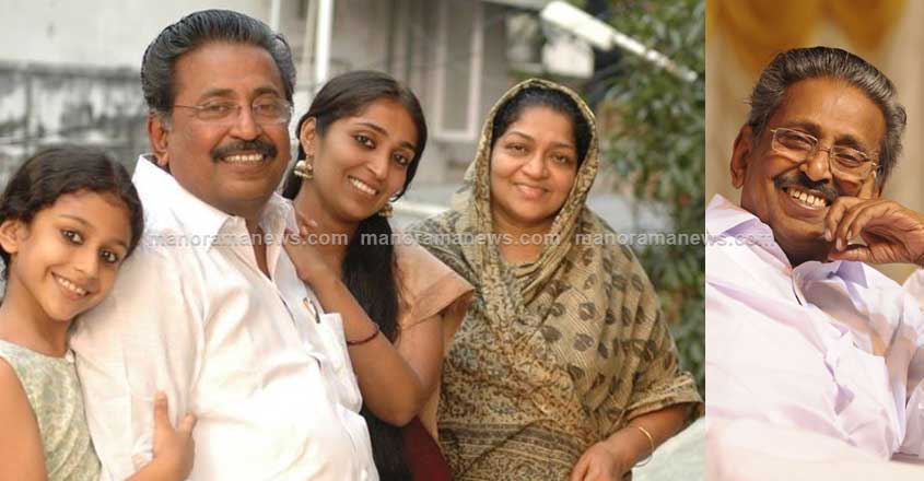 mi-shanavas-family mi-shanavas-family