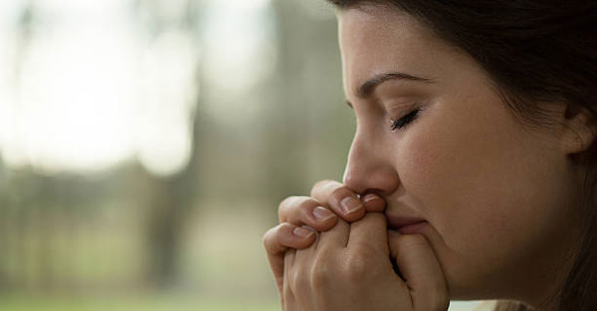 lady-crying lady-crying