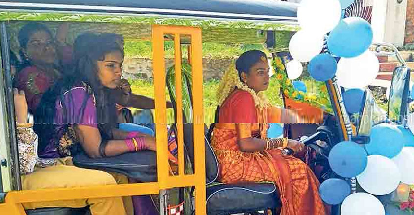 bride-in-auto bride-in-auto