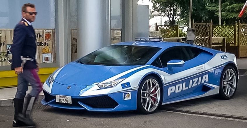 italy-police-use-lamborghini.jpg.image.845.440 italy-police-use-lamborghini.jpg.image.845.440