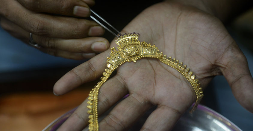 INDIA-ECONOMY-GOLD INDIA-ECONOMY-GOLD