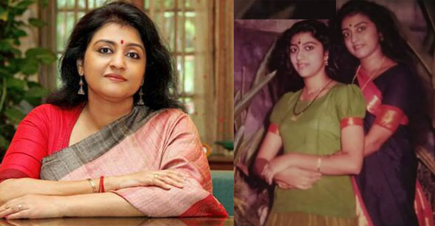 parvathy-jayaram-and-sister