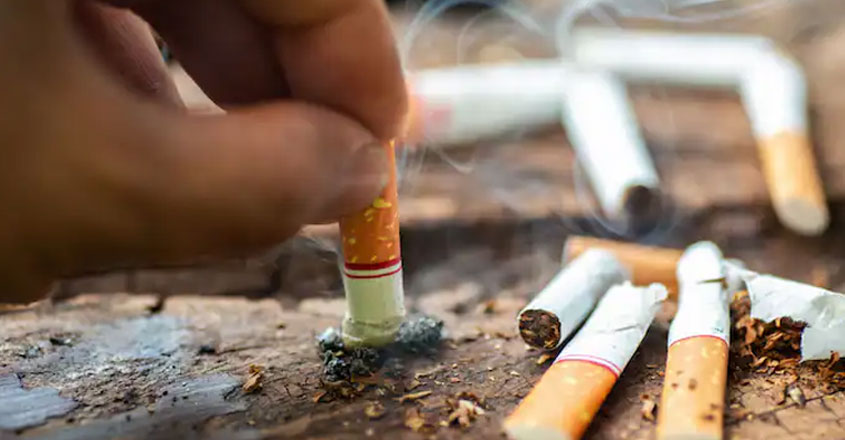 smoking-cigarette smoking-cigarette