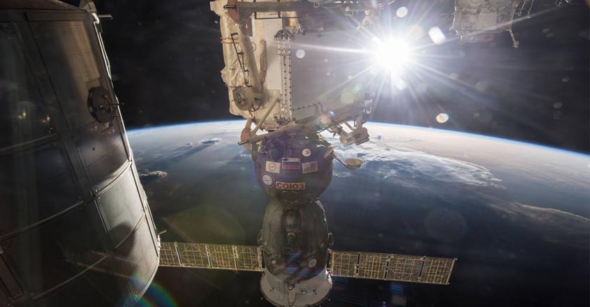 soyuz-docked soyuz-docked
