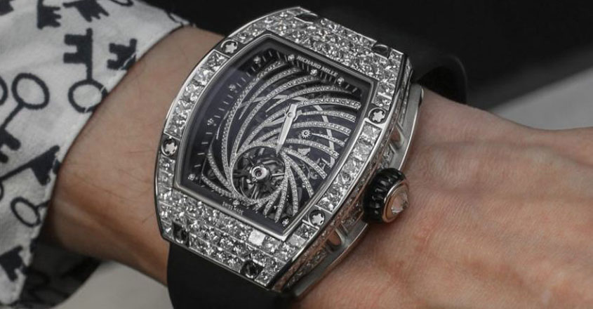 watch-theft-10 watch-theft-10