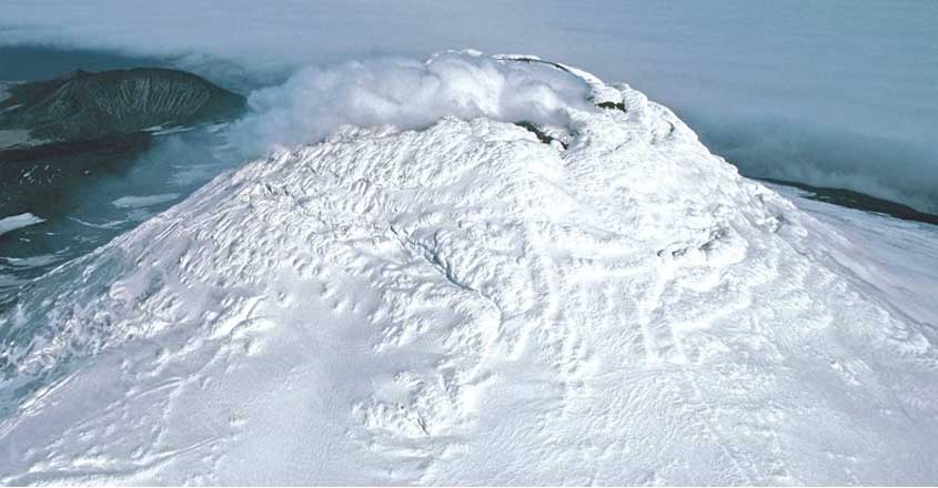 lava-lake-mount-michae lava-lake-mount-michae