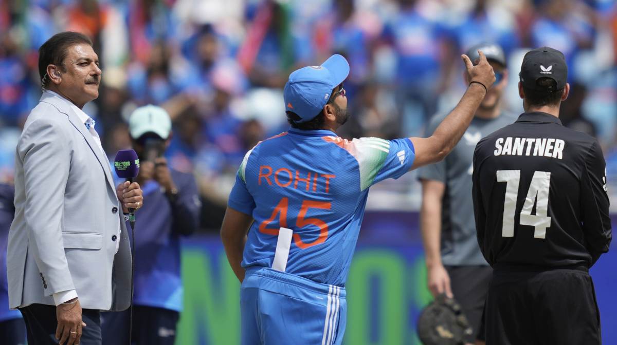 rohit-sharma-toss