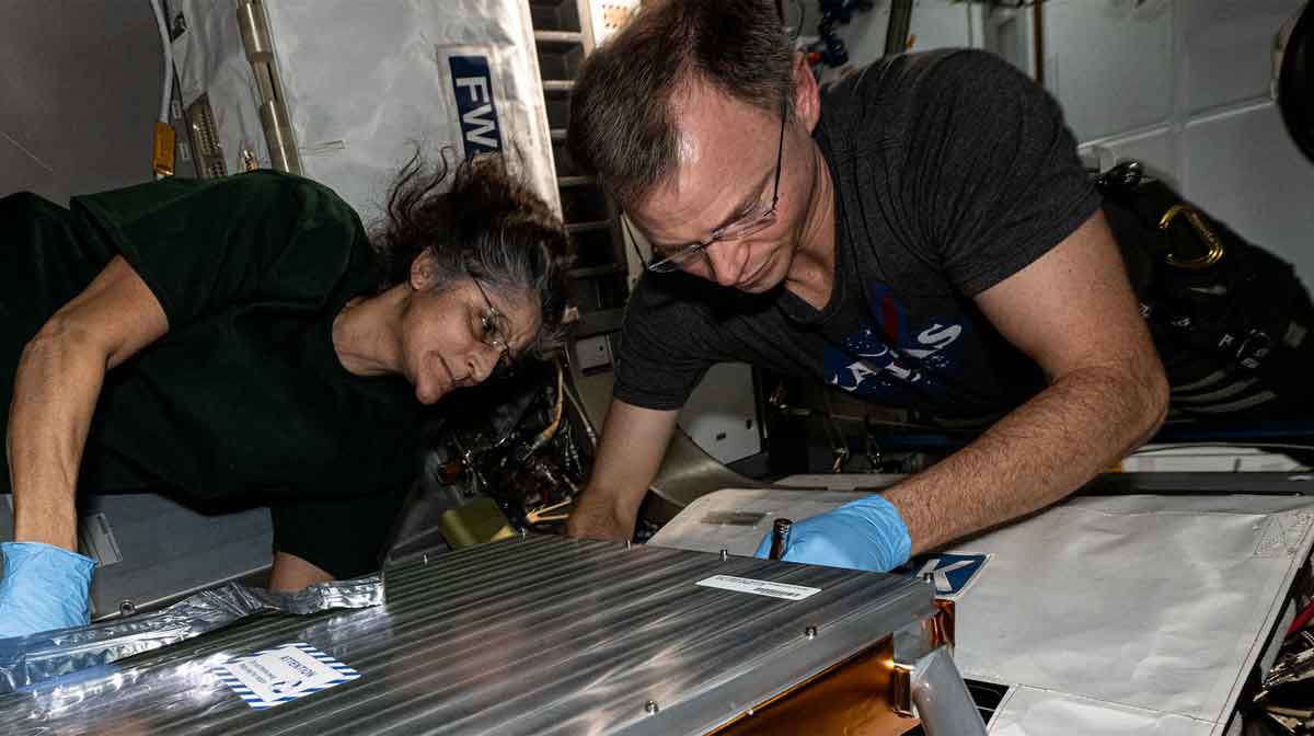 image:x.com/AstroHague/