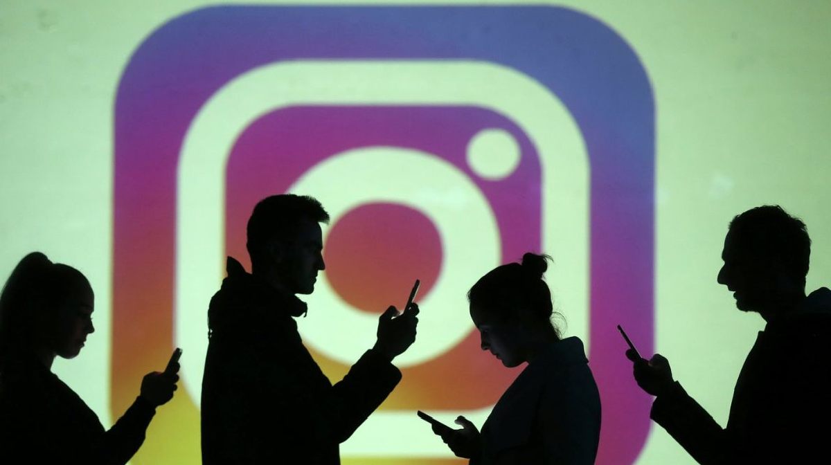 instagram-community-chat