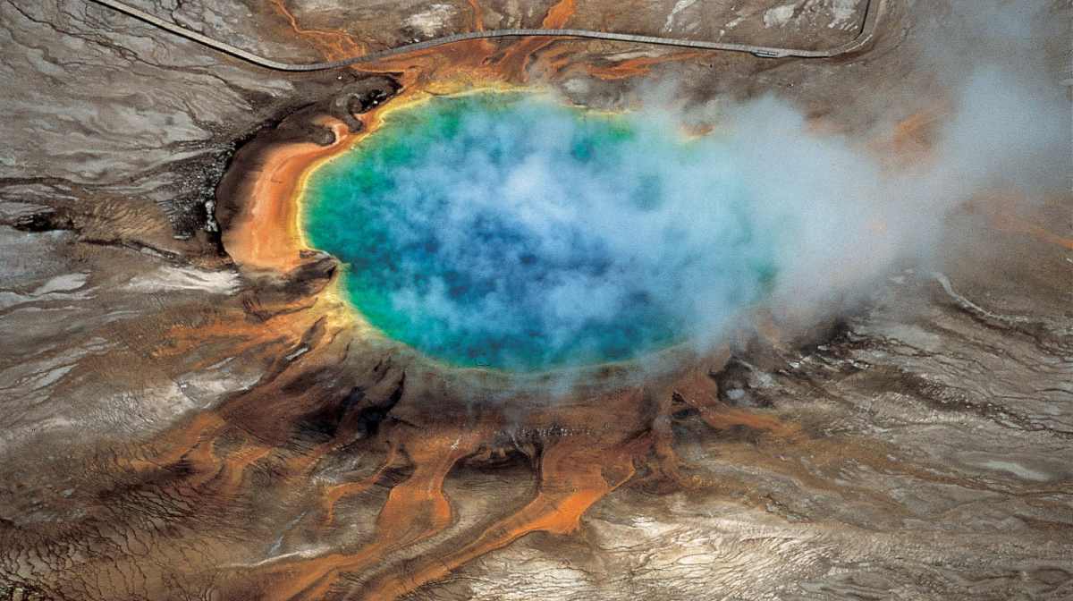 Yellowstone National Park's Grand Prismatic hot spring (Image: REUTERS)