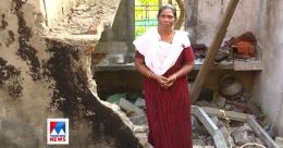 മഹാപ്രളയം മുക്കിയ നിരാലംബരോട് എന്തിനീ ക്രൂരത? മഹാപ്രളയം മുക്കിയ നിരാലംബരോട് എന്തിനീ ക്രൂരത?